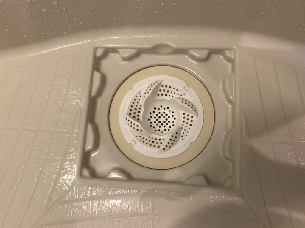 clean-bathroom-drain